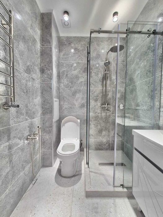 Супер Цена! Продается 2-комнатная квартира на Мирзо Улугбеке!