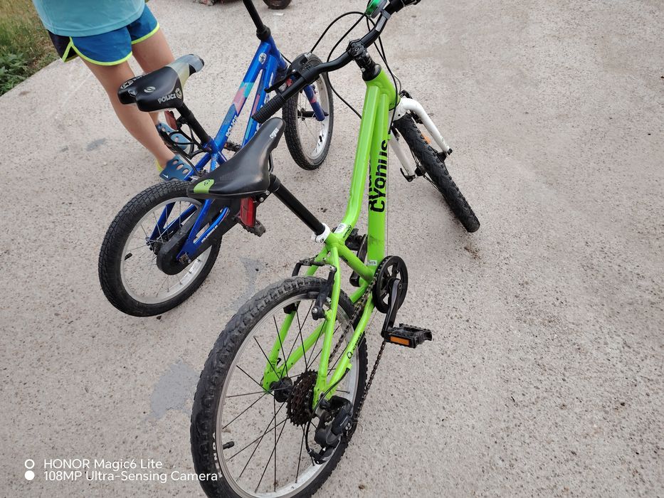 Bicicleta copii 6 și 8 ani