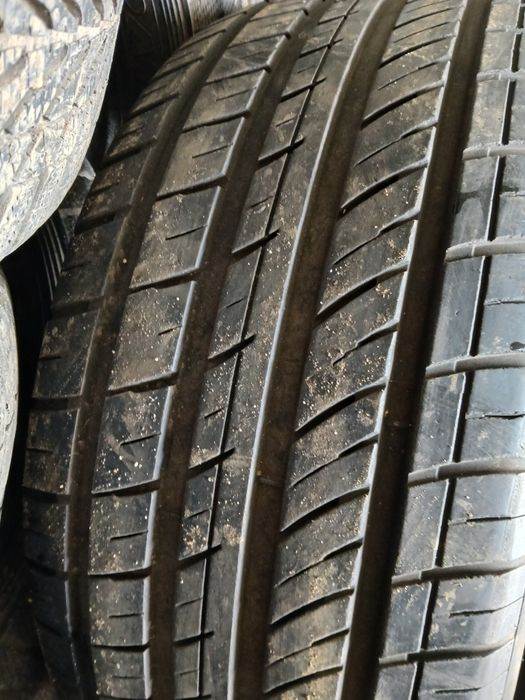 Гуми 255-45-20 два броя.