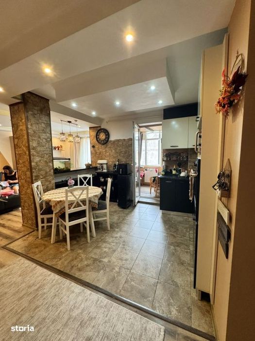 Apartament 3 camere Living generos open-space 2 bai |Etaj 3