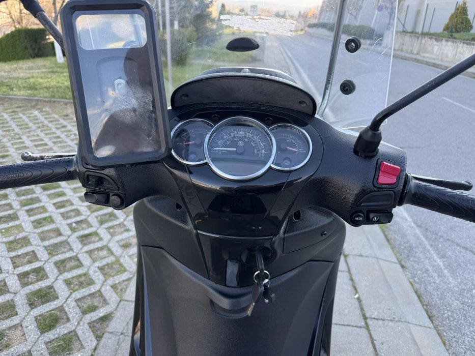 Скутер Piaggio Beverly 350 куб. 2016 г.