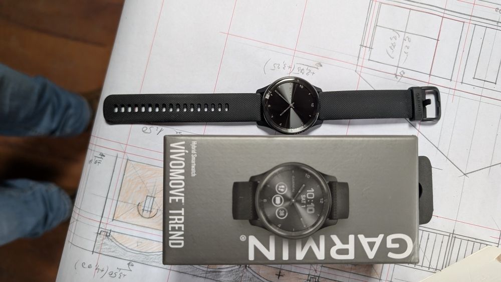 Smartwatch Garmin Vivomove Trend – Hybrid