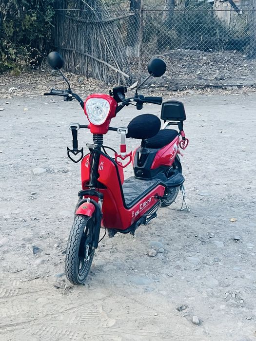 Скутер ск8 800ват