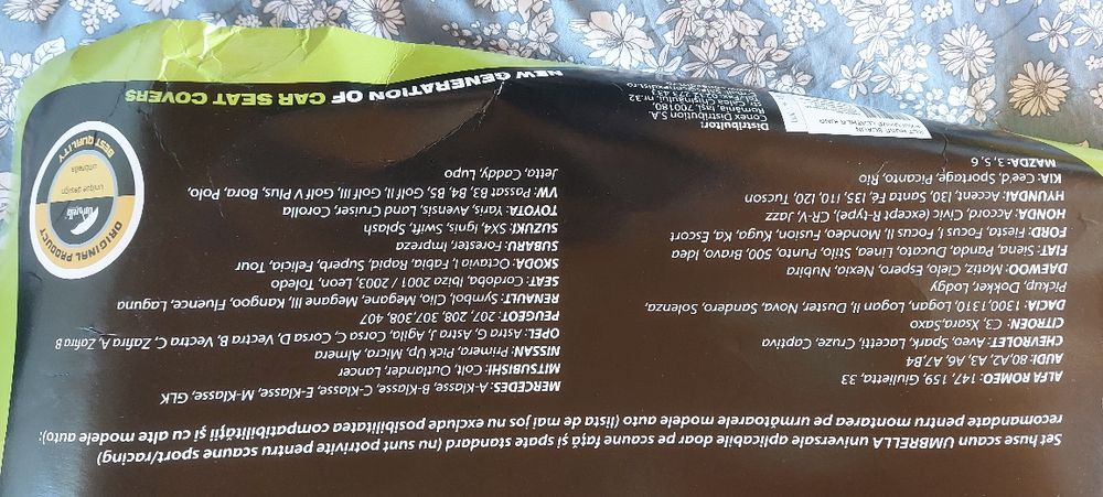 Vând huse bancheta spate