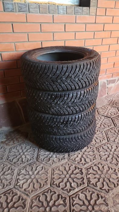 Продам зимнюю резину