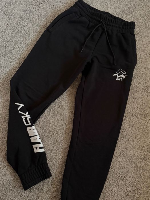 Долнище Flair         .