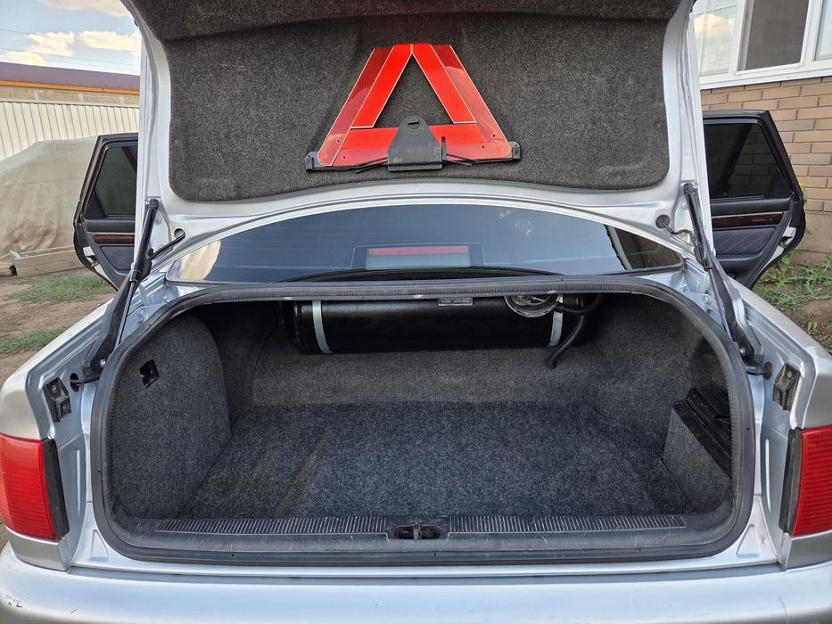 Ауди А6 С4 кватро