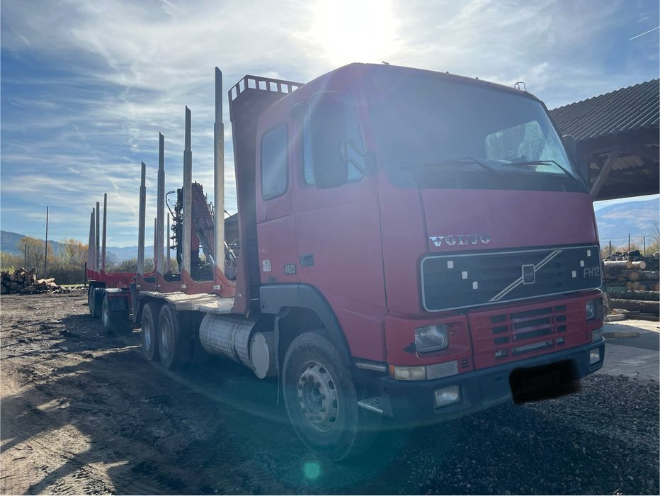 Volvo FH12 cu macara forestieră