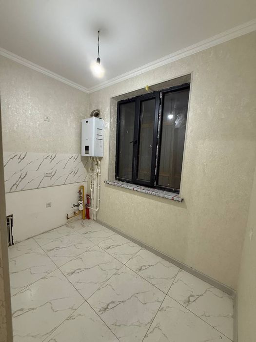 Срочно продается 1 комнатная квартира новостройка бектемирском хокимия