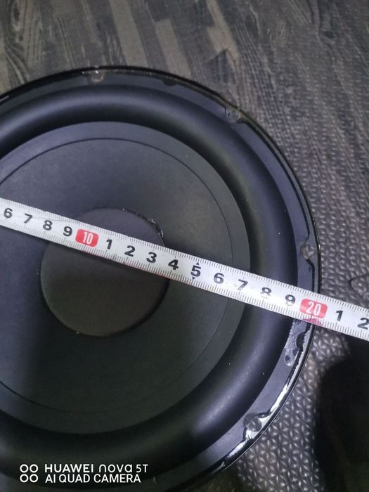 Difuzoare de bass. 20cm. Akai