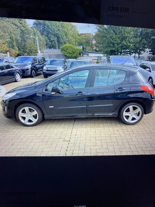 Dezmembrez Peugeot 308