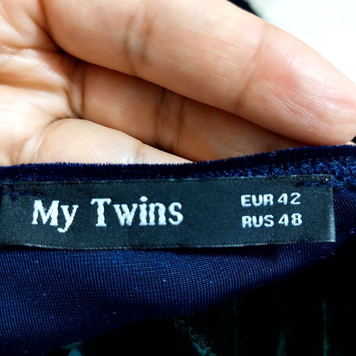 Нарядное красивое платье