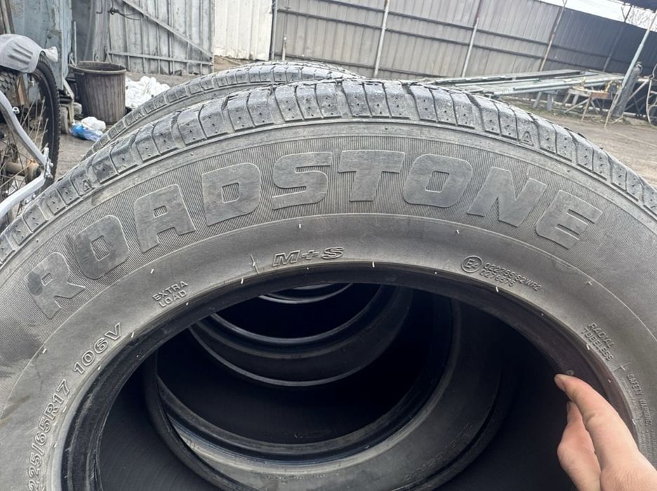 Летние шины Roadstone 255/55 R17