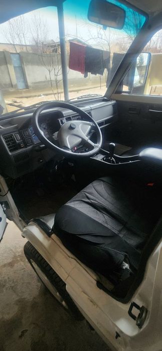 Damas  srochna sotiladi