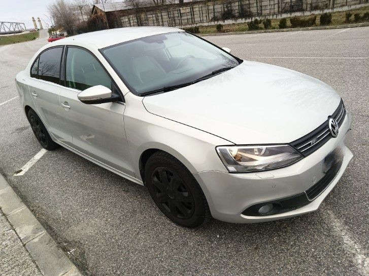 VW Jetta 1.6 diesel vând sau schimb