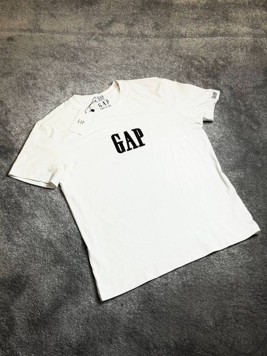 Футболка | GAP    .