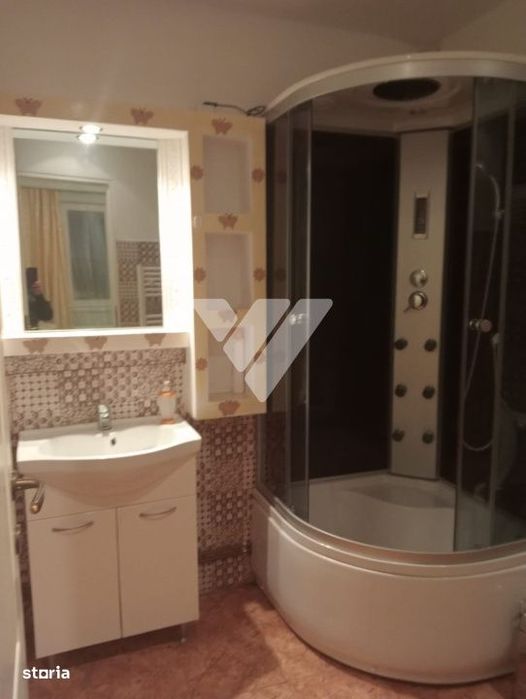 Apartament de inchiriat  3 camere la casa zona Trei Stejari Sibiu