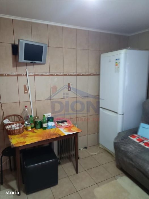 Ulmeni - jud. Calarasi ,  casa locuibila si teren intravilan