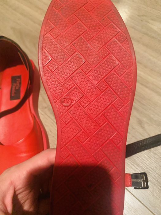 Sandale rosii toc mic Flavia Passini, marimea 37