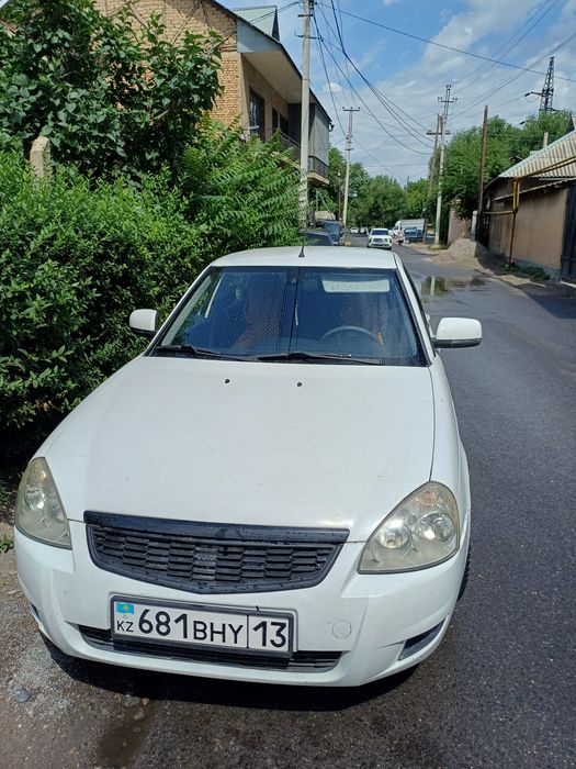 Приора хэтчбек 2015