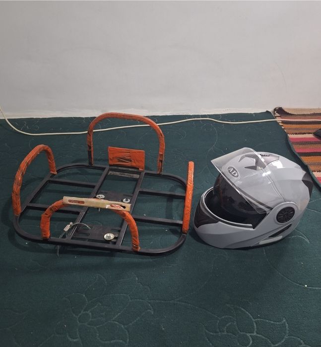 ТАНК 150 куб , бензиновый скутер , 100 км/ч.