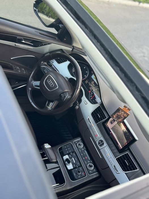 AUDI A8 2015 — imagine 5