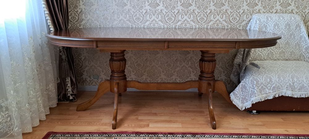 Малайзийский стол