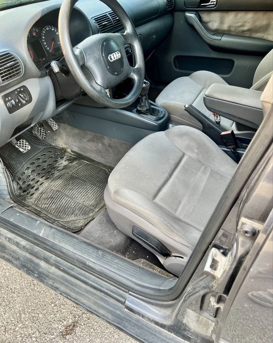 Audi A3 8L 1.6 бензин