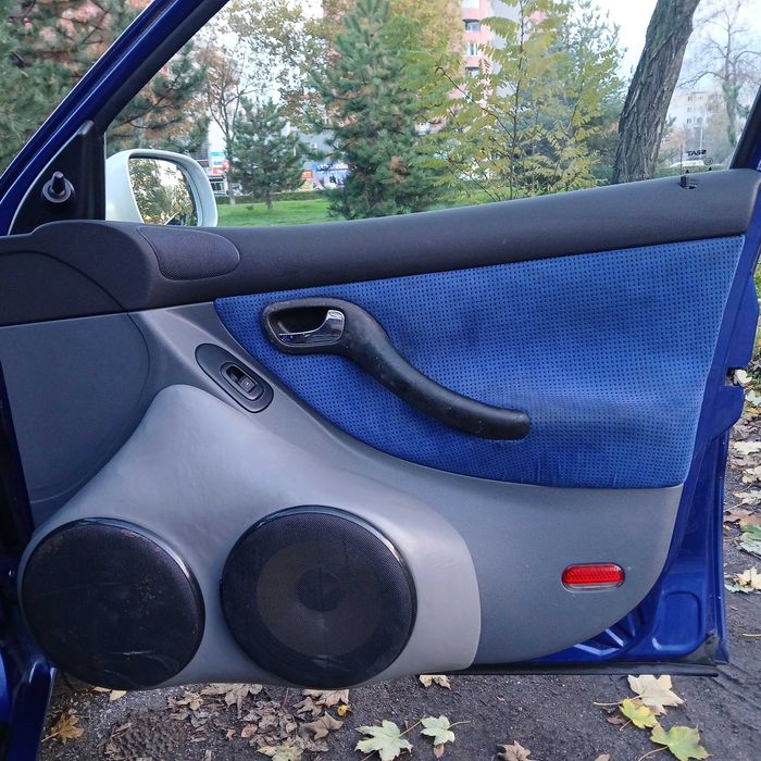 Seat Toledo 1.9 TDI  с яка музика