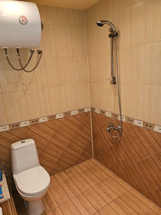 Дава се под наем Офис в Пловдив, Централна гара - 32 кв.м за 390 € - Снимка #7