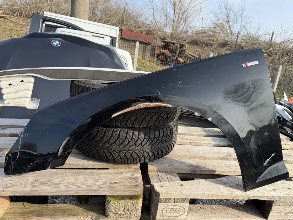 Калник Audi A4 B9 2017 год.-