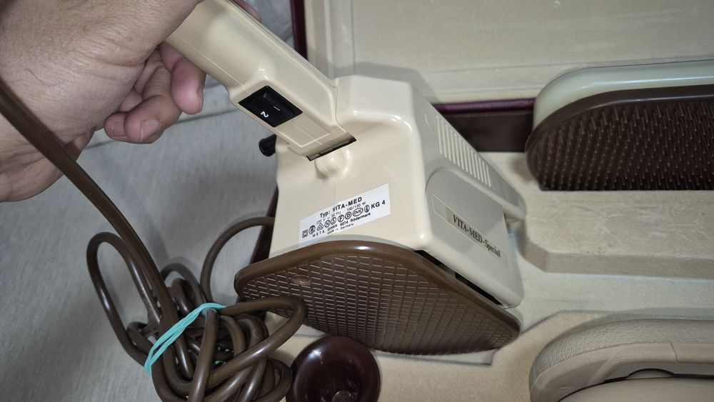 Aparat de mesaj corporal Vita-Med Special 3D Massage in cutie