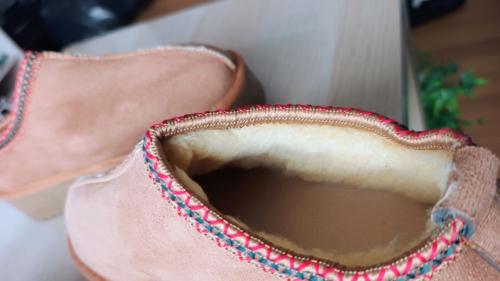 UGG noi damă mărimi 39 40