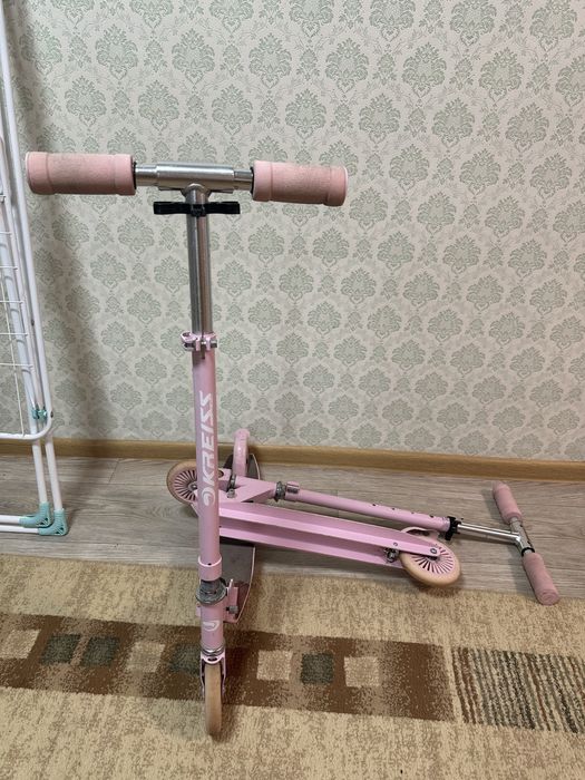 Продам 2 шт самокат