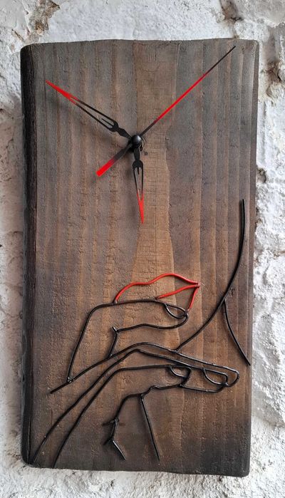 Ексклузивен Стенен Часовник-Авторска Изработка-Уникат