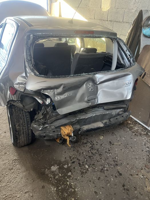 Peugeot 307 2.0HDI 110 на части Peugeot 306 1.4i Mercedes w210 220 cdi