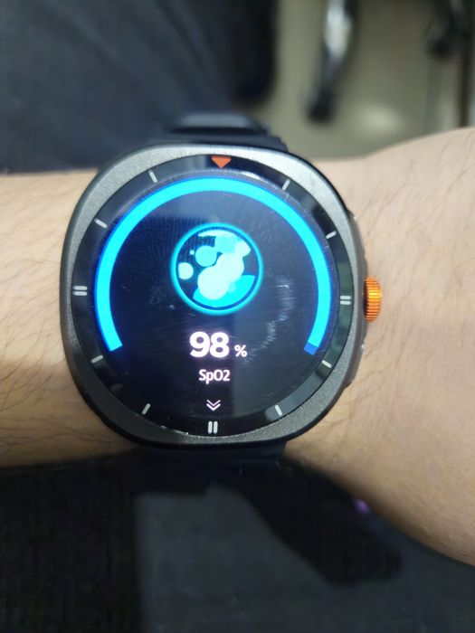 Smart watch green lion