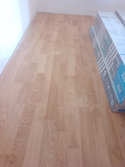 Parchet laminat second hand aprox 15mp