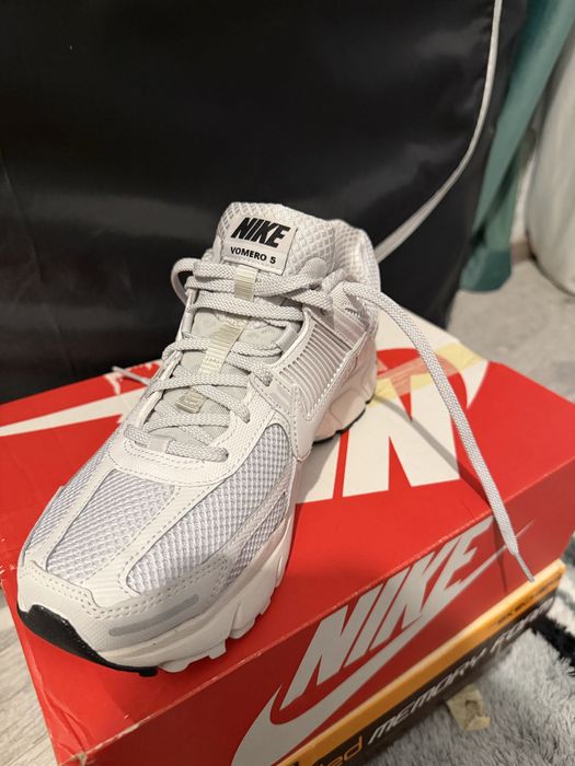 Nike Zoom Vomero 5