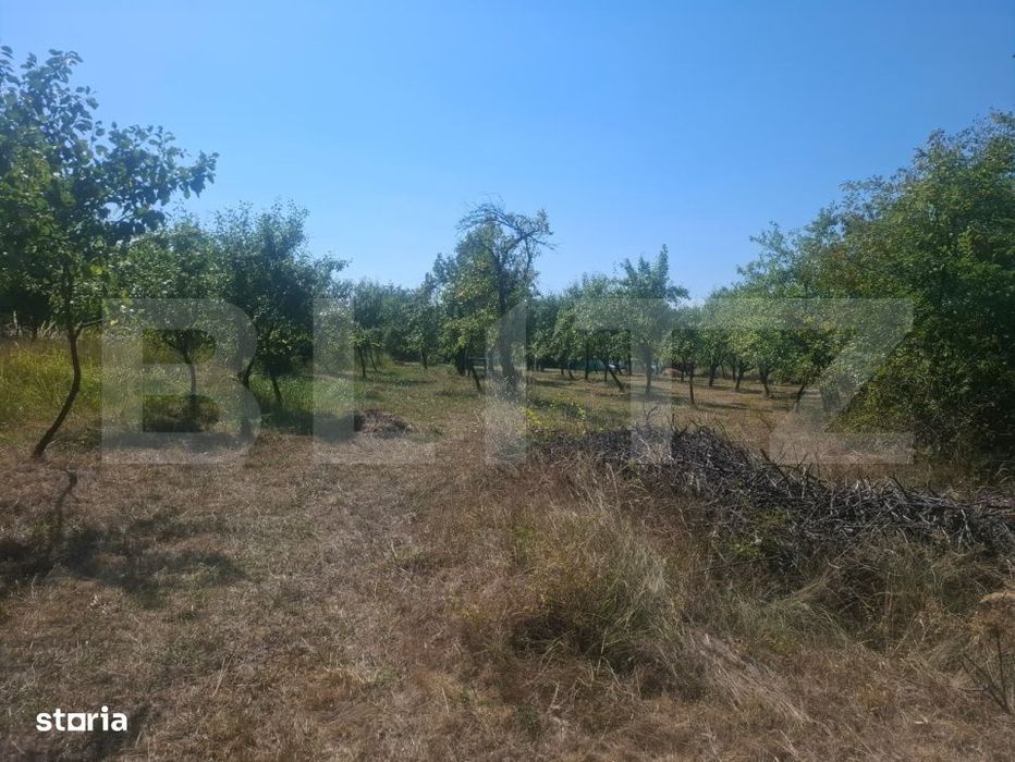 teren cu priveliste panoramica deosebita