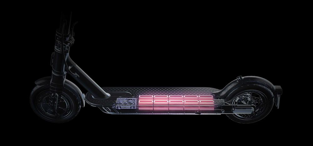 Trotineta electrica Xiaomi Mi Electric Scooter Pro 2, putere motor 300 W, Negru