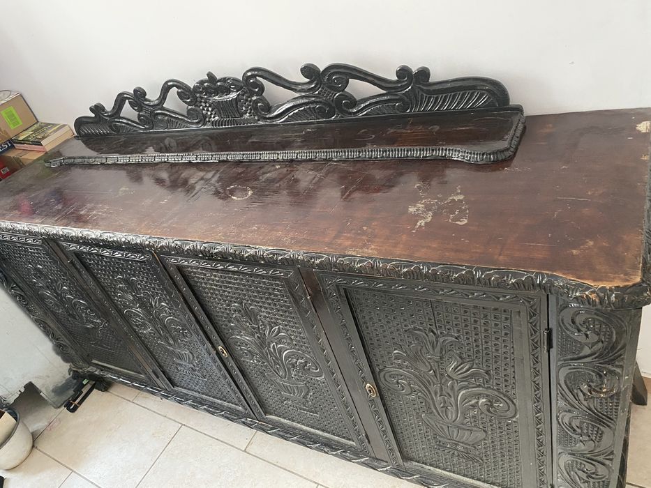 Mobila  Ludovic foarte frumoasa si rezistenta