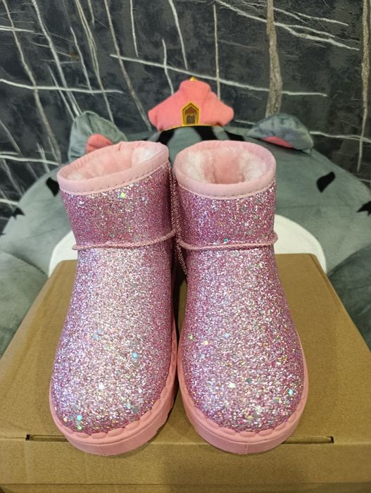 Обувь детская уги