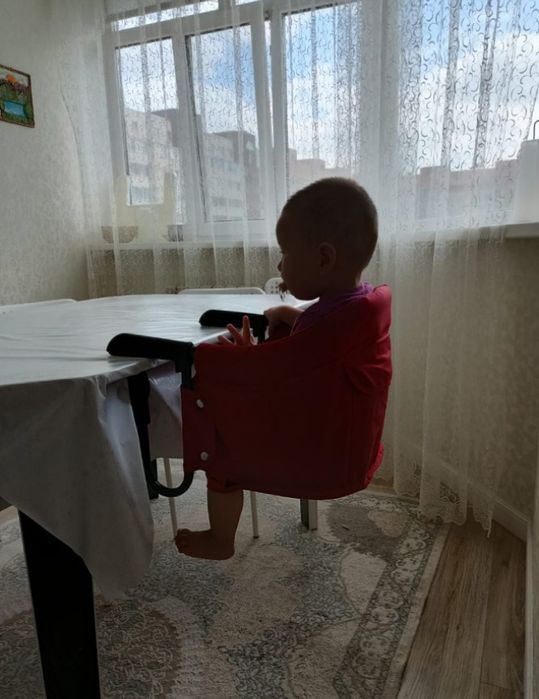 Детский переносной стульчик