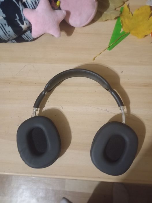 Продам наушники СРОЧНО!!!