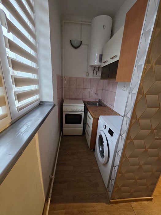 Garsoniera, de vanzare, in 7 noiembrie (23mp)