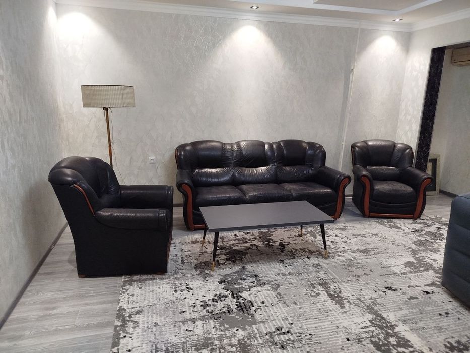 ЦЕНТР - Ц 1  -  аренда квартиры  - 2/4/9  60м2.