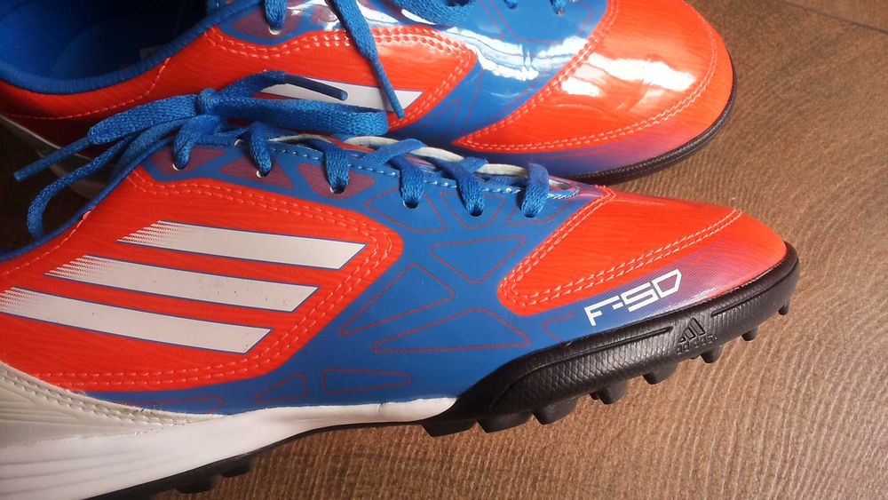 Adidas F-10 Astro Turf  Shoes Размер EUR 36 / UK 3 1/2 обувки 244-14-S