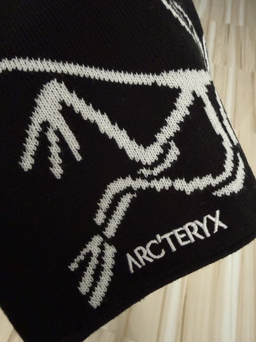 Шапка Arc’teryx