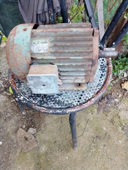 Електромотор трифазен монофазен